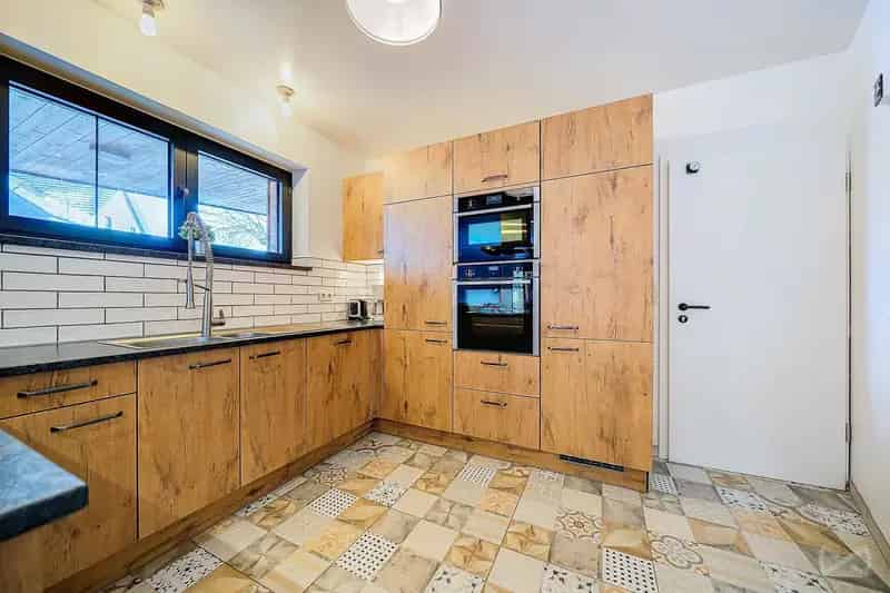 Villa met vijf slaapkamers in BÜtgenbach