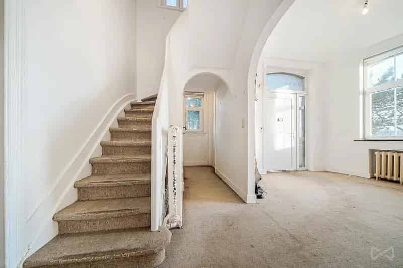 Huis met vijf slaapkamers in Uccle