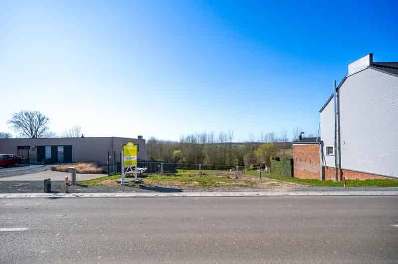 Bouwgrond te koop – Bouwklaar met Prachtig Uitzicht!