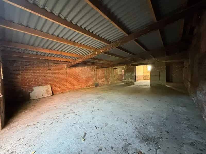 OPSLAGRUIMTE VAN 108 M² IN IEPER