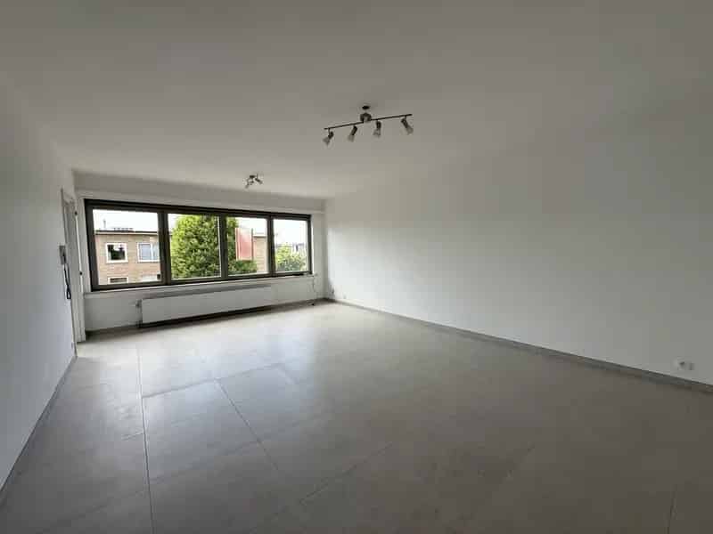 Appartement te huur Borsbeek 2 slaapkamers gerenoveerd