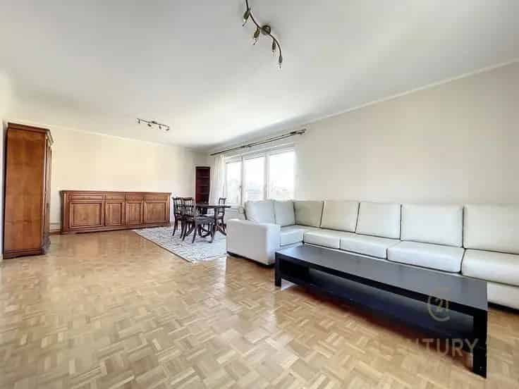 4 Slaapkamer Duplex Te Koop Woluwe-Saint-Lambert Tuin Garage