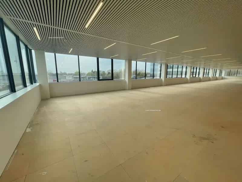 Nieuwbouw kantoorruimte te huur in Skyline40 Erembodegem