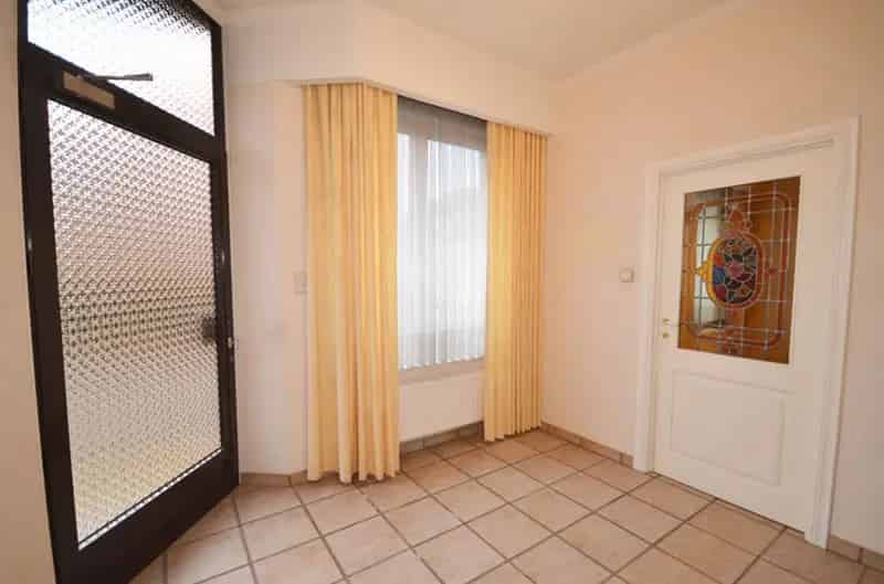 Huis te huur Hechtel-Eksel Centrum 2 Appartementen 2 Garages