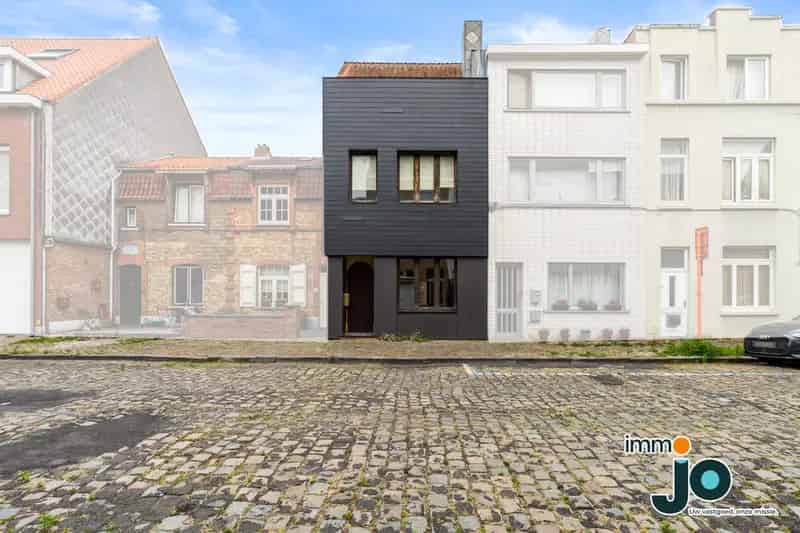 Huis te koop Oostende: 4 slaapkamers, tuin, instapklaar
