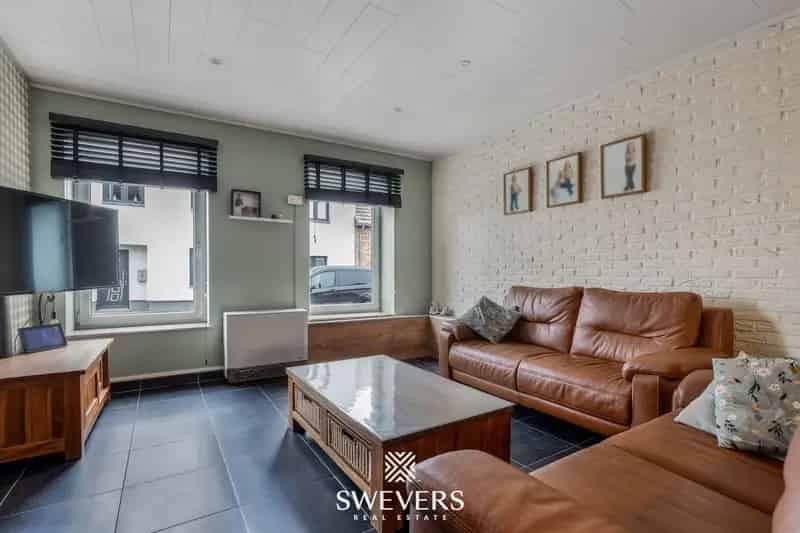 Gezellige woning met veranda, garage & zonnige tuin