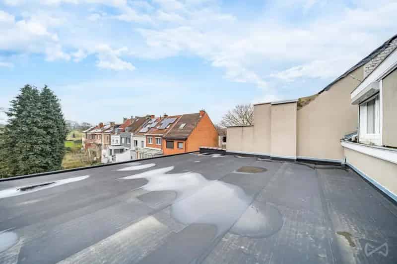 Appartement met twee slaapkamers in Molenbeek-saint-jean