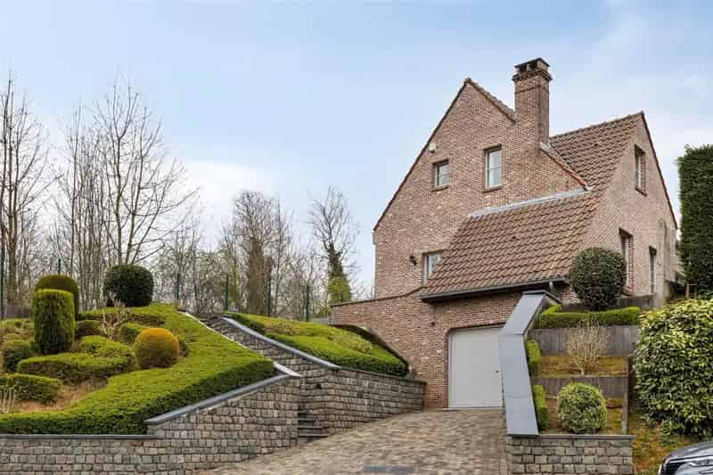 Karaktervolle Viergevelwoning 7a 49ca