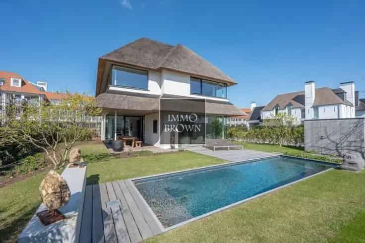 Nieuwbouwvilla te Knokke Duinenwater