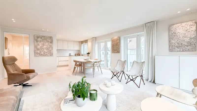 Hoekappartement te Duinbergen Nabij Strand 3 slaapkamers luxe renovatie