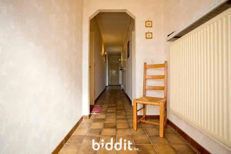 LANDELIJKE WONING MET WEIDE & STAL