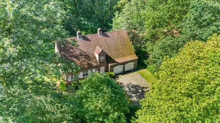 Villa Te Koop Oud Turnhout: Zuidtuin 3 slaapkamers 2 garages