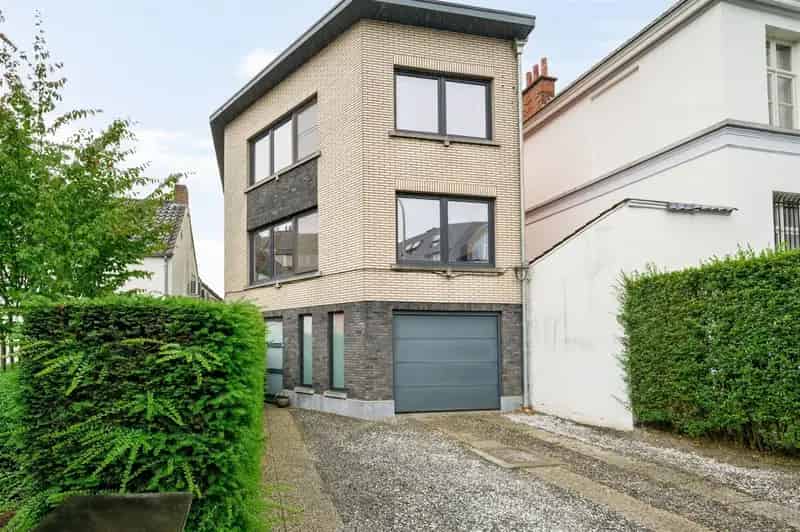 Instapklare woning Koningshooikt 5 slaapkamers