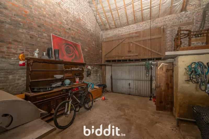 Te renoveren woning 
