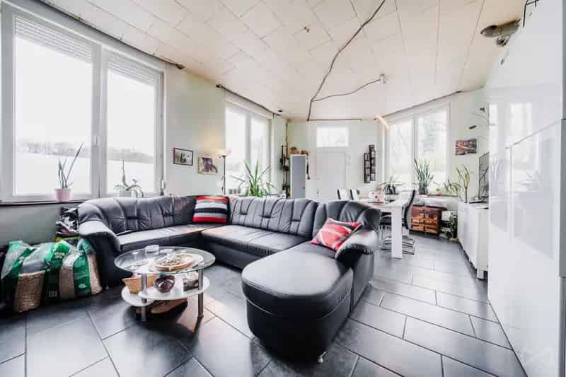 Huis te huur 3 slaapkamers grote zolder
