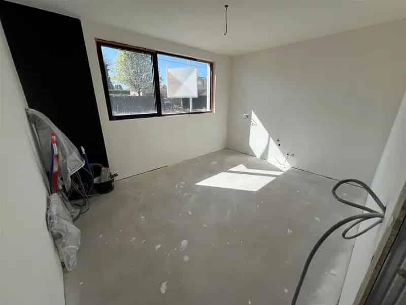 Duurzame Halfopen Woning met Boszicht