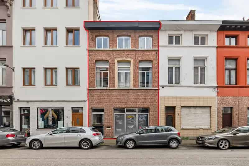 Huis (205m²) met 3 slaapkamers en tuin