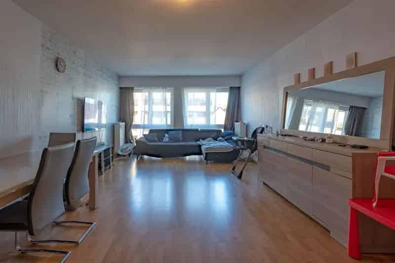 Appartement te huur Brasschaat 2 slaapkamers garage terras