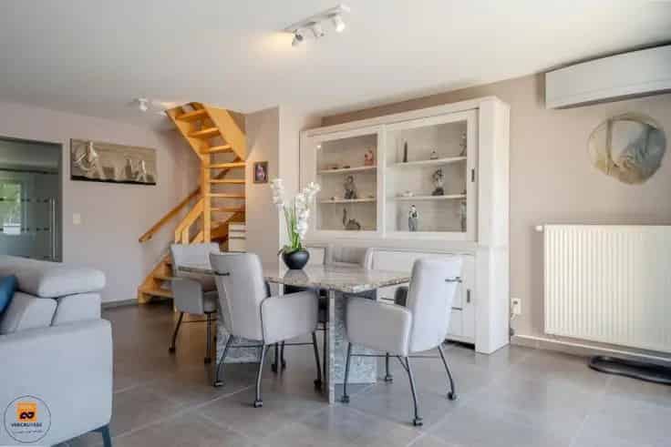 Duplex Te Koop