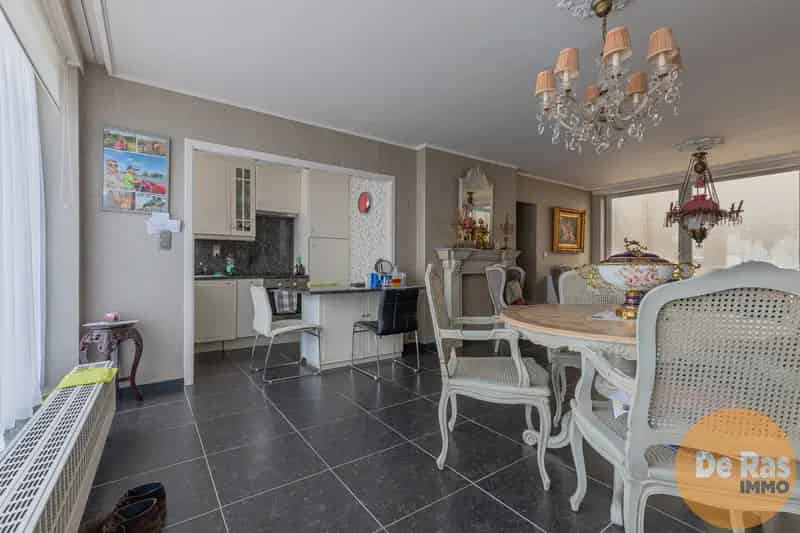 WETTEREN- Instapklaar appartement met 2 kamers nabij station