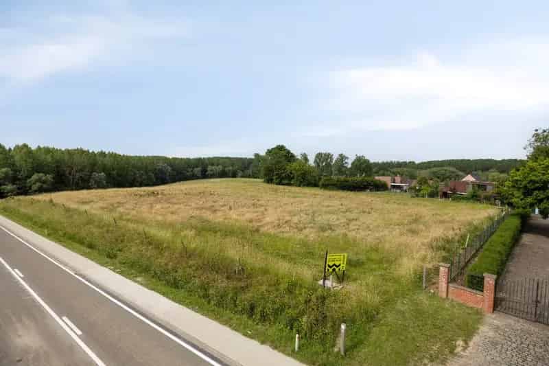 Bouwgrond OB +/- 15are en landbouwgrond +/- 62are