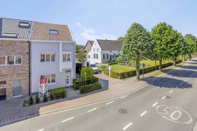 Driegevelwoning Grimbergen 3 slaapkamers 2 badkamers Grote Garage