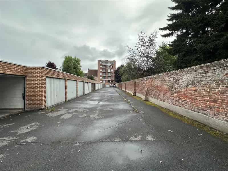Garage te koop