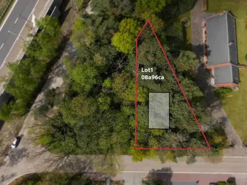 Mooie bouwgrond voor open bebouwing: LOT 1