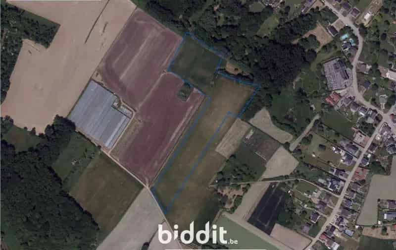 Perceel landbouwgrond 2,22 hectare (vrij van gebruik)