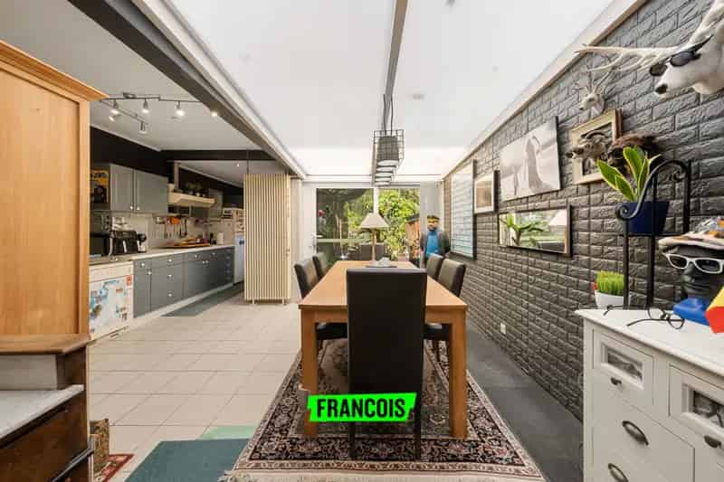 Karaktervolle interbellumwoning te Sint-Andries