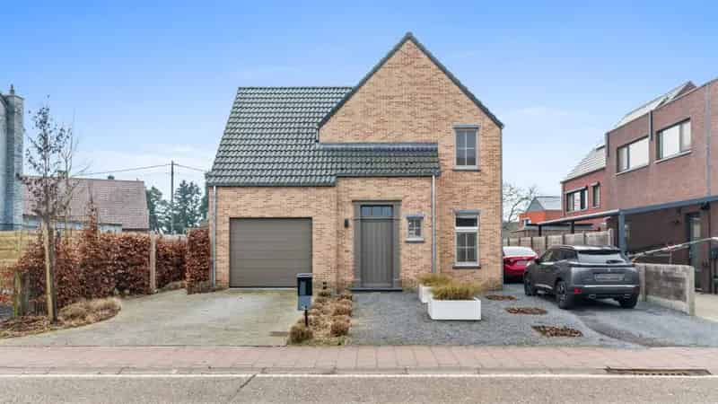 Instapklare landelijke woning in Veerle centrum