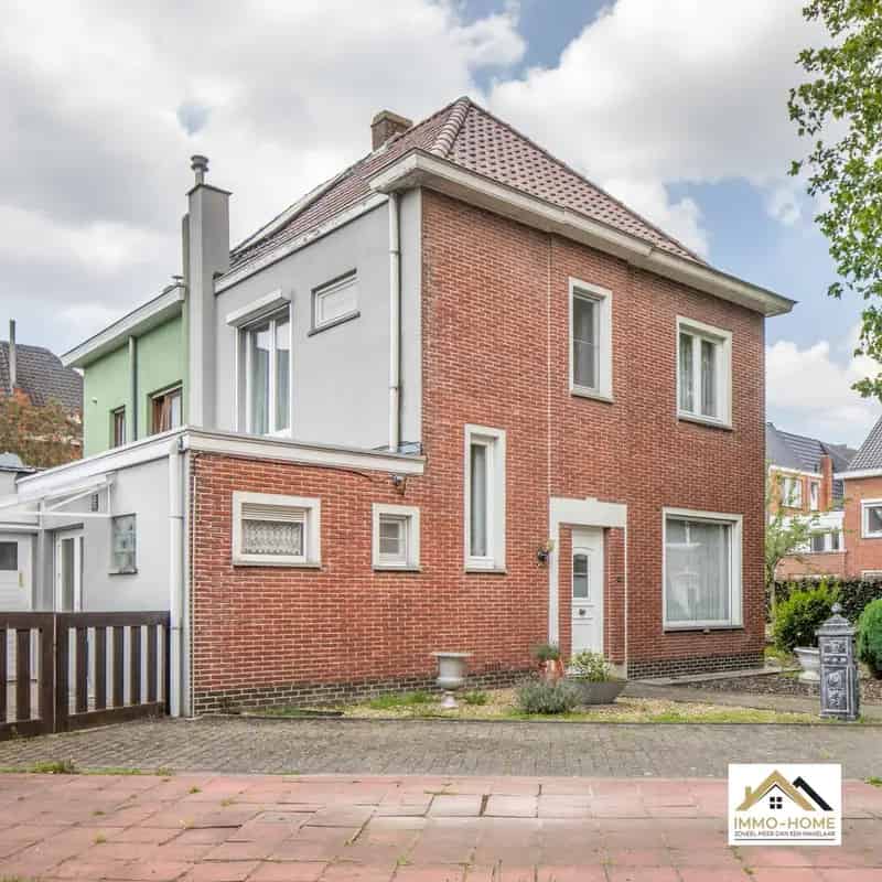 Huis te koop in Sint-Amandsberg