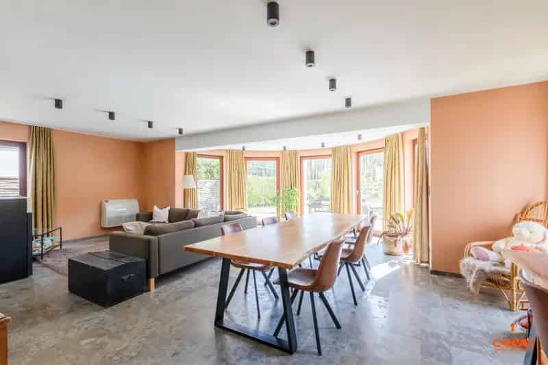 Villa te koop in Heusden