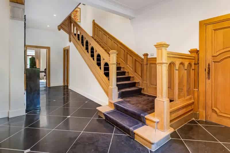Huis te huur Brasschaat: Luxe villa met zwembad, ideaal voor wonen en werken