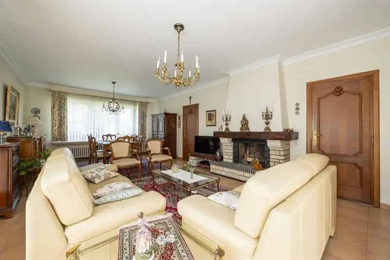 Op te frissen woning in rustige wijk Diependaal!