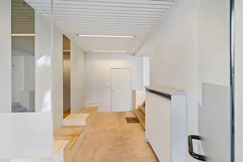 Gebouw met potentieel te koop in centrum Schoten!