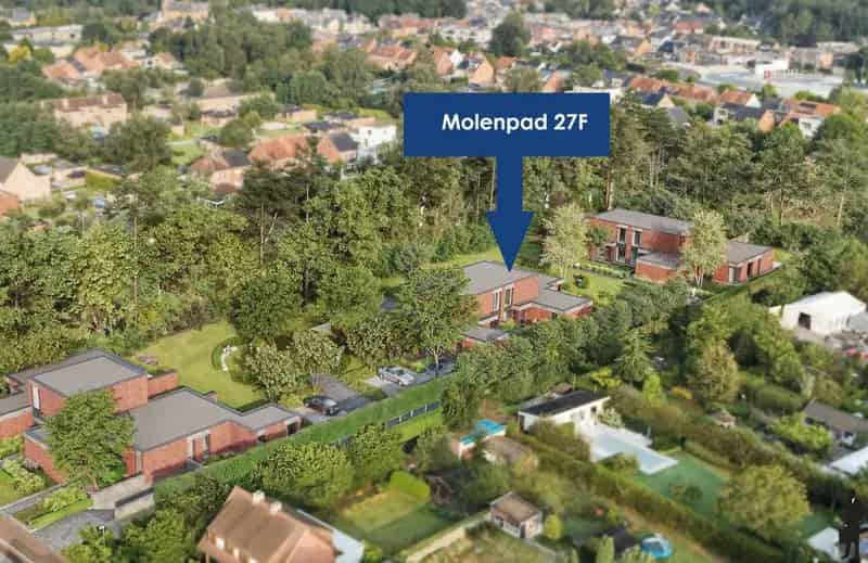 Woning met 3 slaapkamers op perceel van ca. 210m²