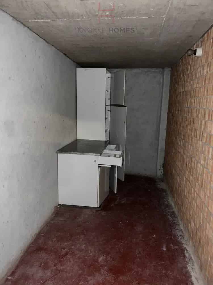 Ondergrondse garage + extra berging