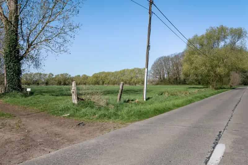 Mooi perceel landbouwgrond te Onze-Lieve-Vrouw-Waver (nabij Putte)