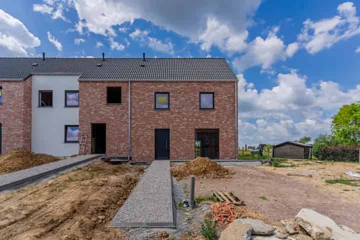 Huis te koop in Nederhasselt