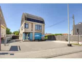 Huis te koop Mol - Handelspand met Appartement