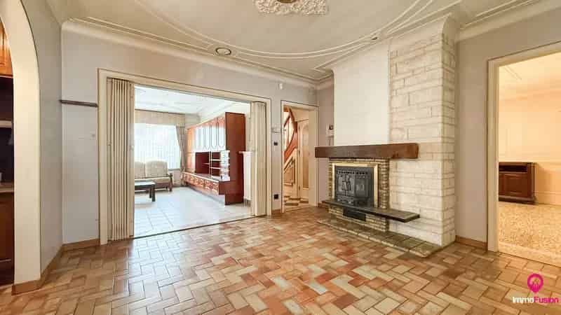 Rustig gelegen woning op groot perceel met 4 slpks te Boekt!