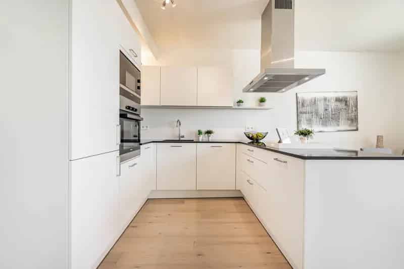Appartement met vijf slaapkamers in Ukkel