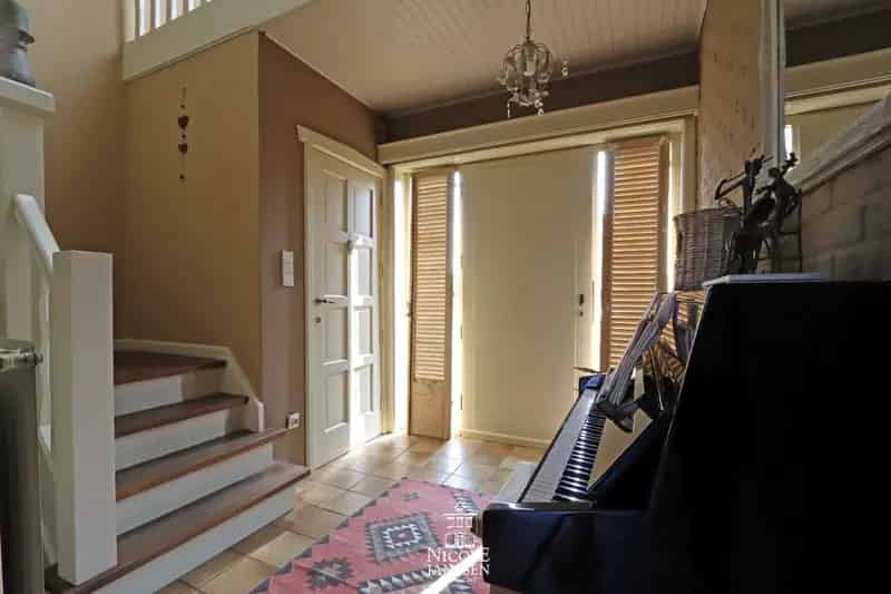 Mooi, verzorgd vrijstaand huis met drie slaapkamers