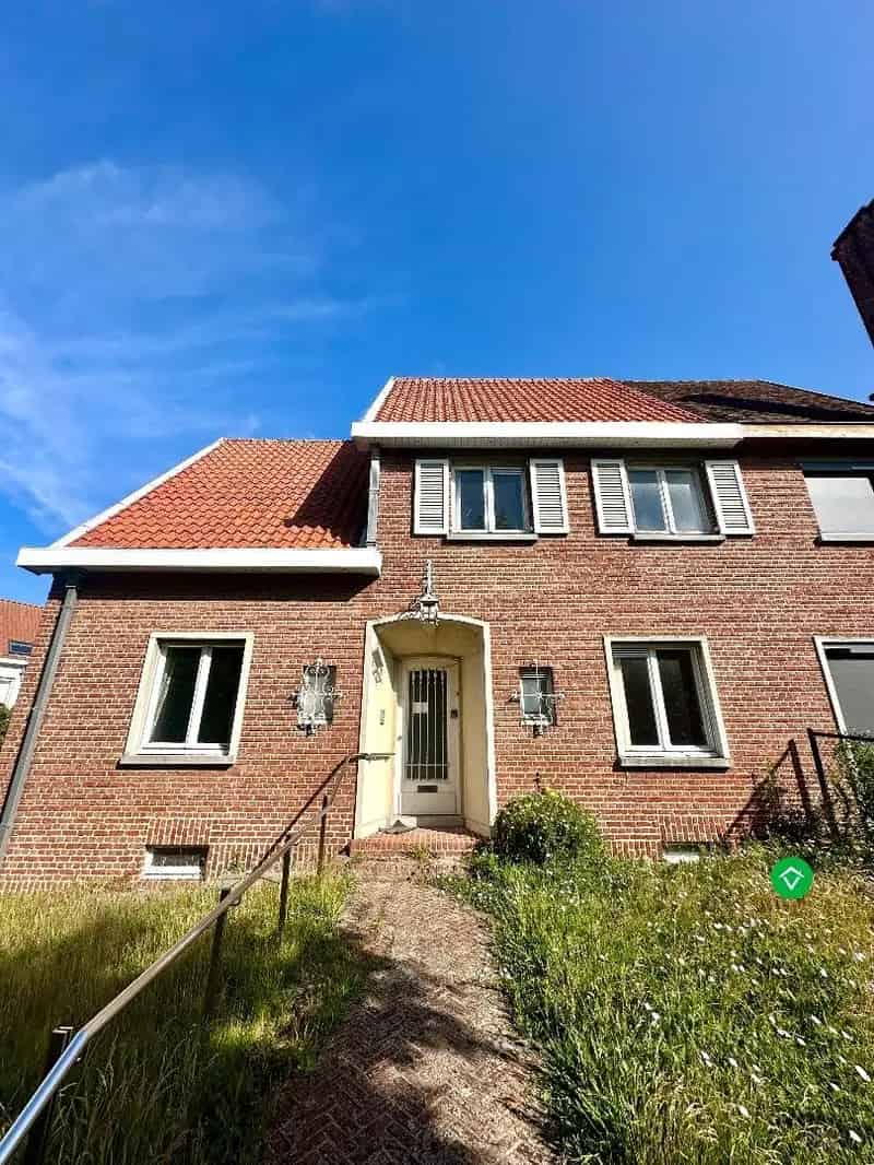 Charmante gezinswoning met karakter op topligging in Nieuwpoort