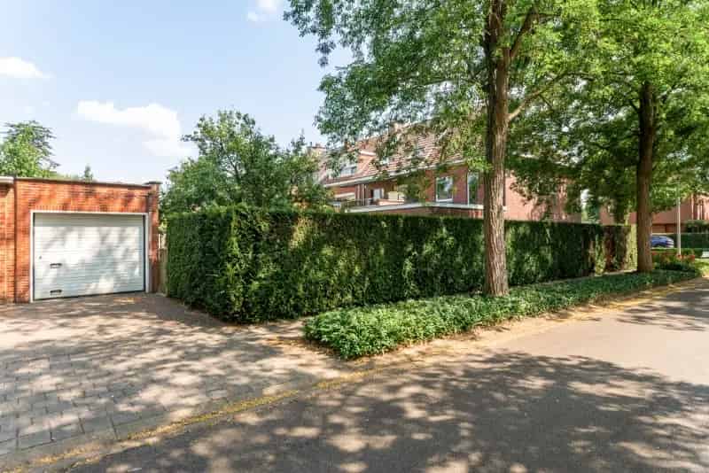 Rustige HOB 4 5 slaapkamers tuin garage