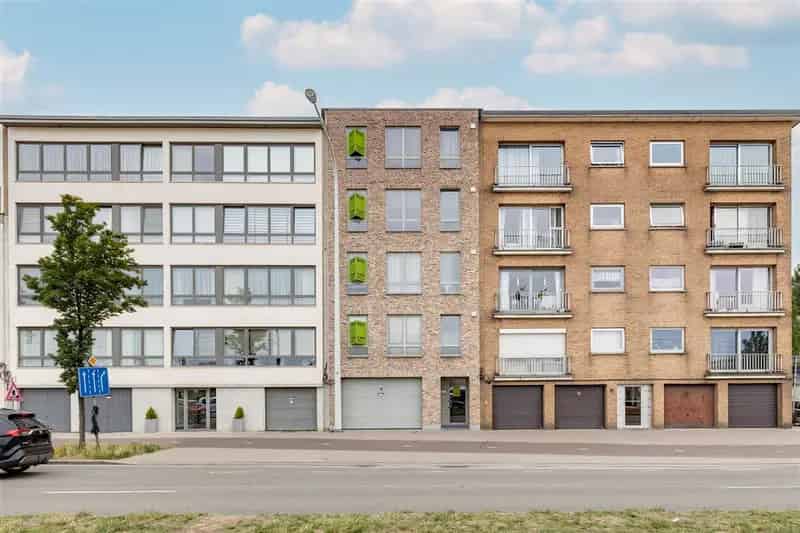 Opbrengsteigendom te koop in Merksem