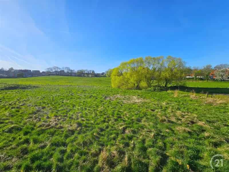 Gelijkvloersappartement met Terras en Uitzicht te Huur