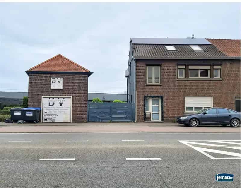 Huis te huur Rekem: 5 slaapkamers, zwembad, energiezuinig