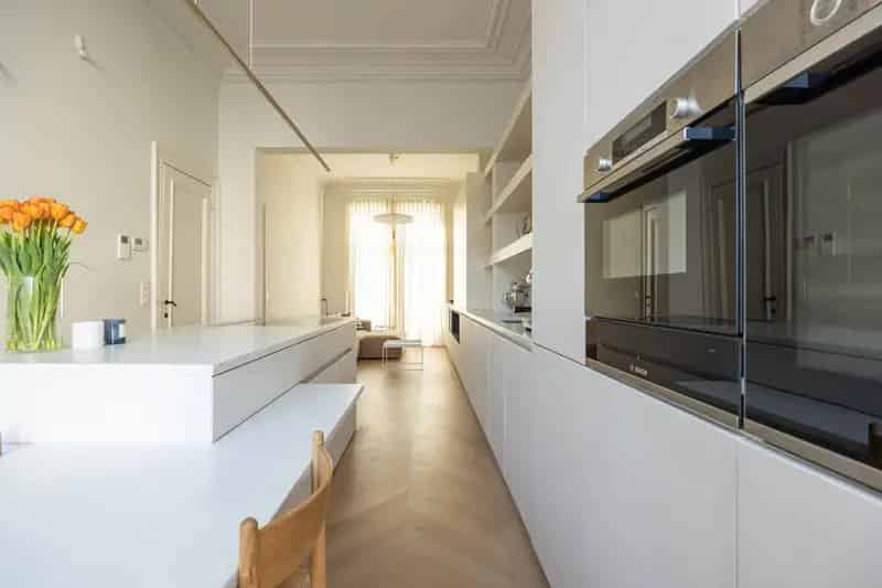ANTWERPEN ZURENBORG - Subliem gerenoveerde herenwoning
